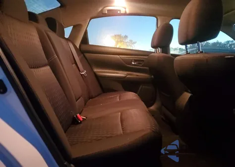 2016 Nissan Altima 2.5 z USA, uszkodzony, nr VIN 1N4AL3AP1GC209450